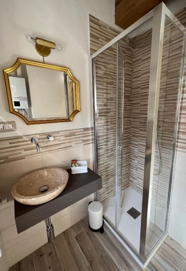 San Ranieri Tiny Tower Apartment ปิซา ภายนอก รูปภาพ